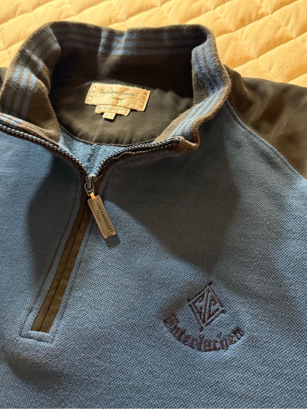 Vintage Izod Club International Tour Quarter Zip Sweatshirt Blue Black XL